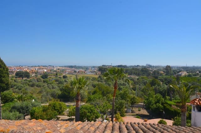 4 soverom Villa til salgs i La Xara - La Sella, Dénia med garasje - € 449 000 (Ref: 9756407)