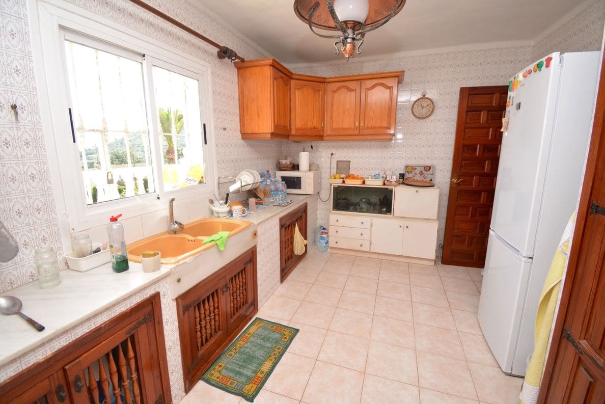 4 soverom Villa til salgs i Denia med garasje - € 449 000 (Ref: 9756407)