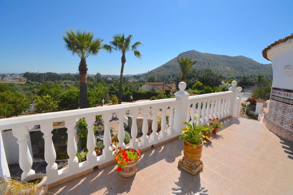 4 soverom Villa til salgs i Denia med garasje - € 449 000 (Ref: 9756407)