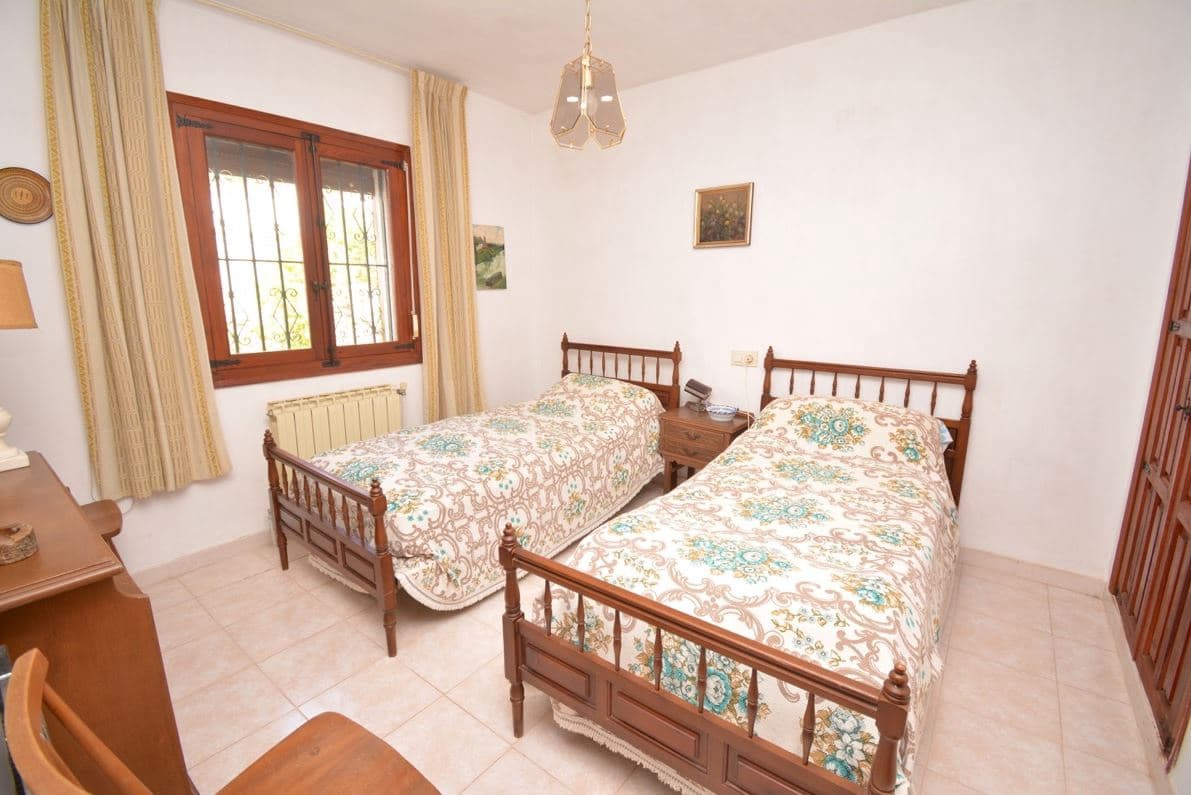 4 soverom Villa til salgs i Denia med garasje - € 449 000 (Ref: 9756407)