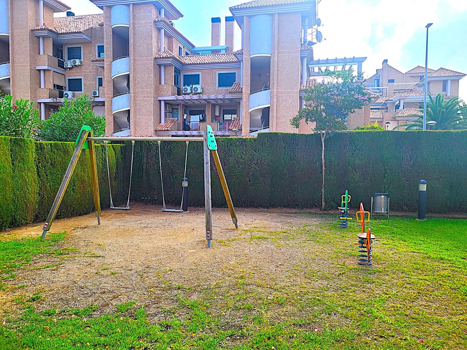 2 bedroom Beach Apartment for sale in Denia with pool garage - € 279,000 (Ref: 9991782)