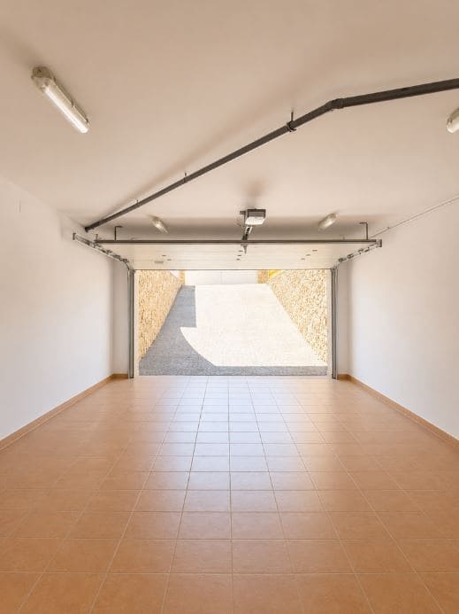 5 sypialnia Willa na sprzedaż w Beniarbeig z basenem garażem - 849 000 € (Ref: 9991794)