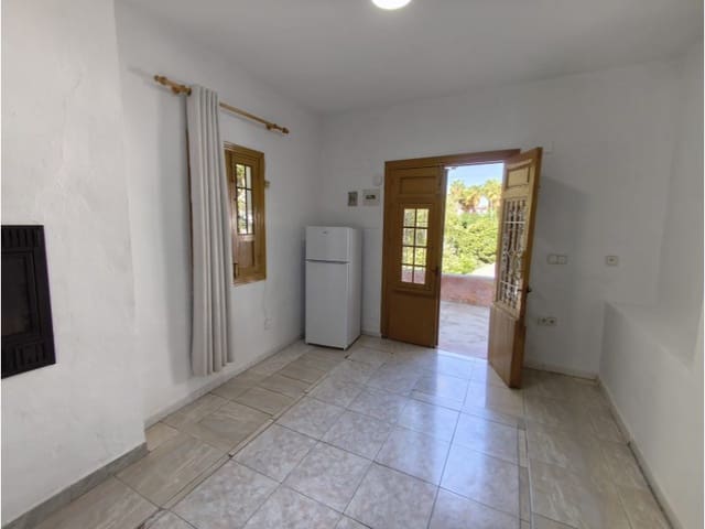 3 soverom Finca/Herregård til leie i Cómpeta - € 900 (Ref: 10078123)