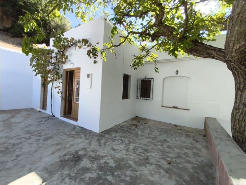 3 soverom Finca/Herregård til leie i Competa - € 900 (Ref: 10078123)