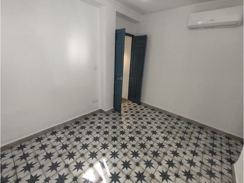 Casa de 2 habitaciones en Cómpeta en venta - 289.000 € (Ref: 10081055)