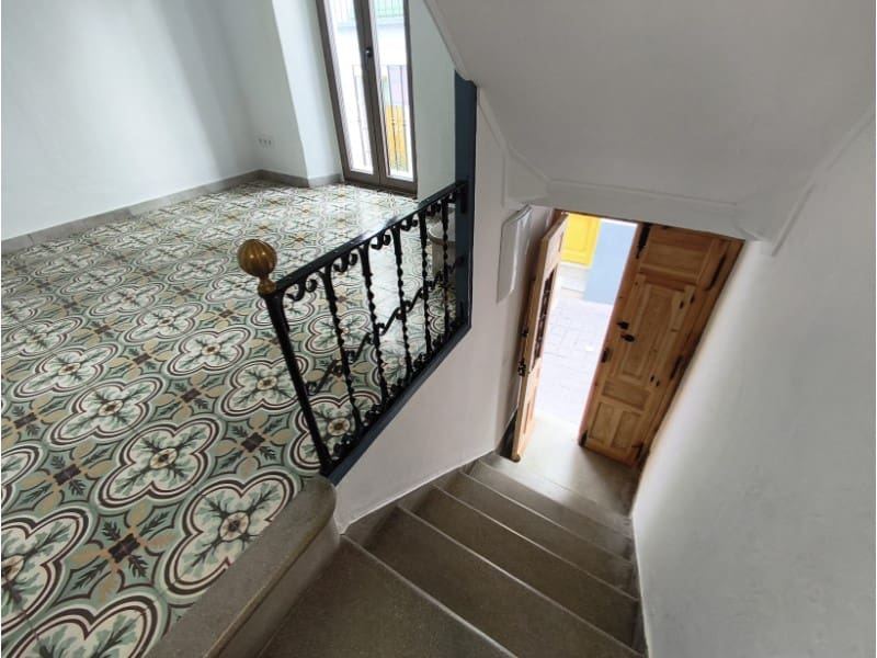 Casa de 2 habitaciones en Cómpeta en venta - 289.000 € (Ref: 10081055)