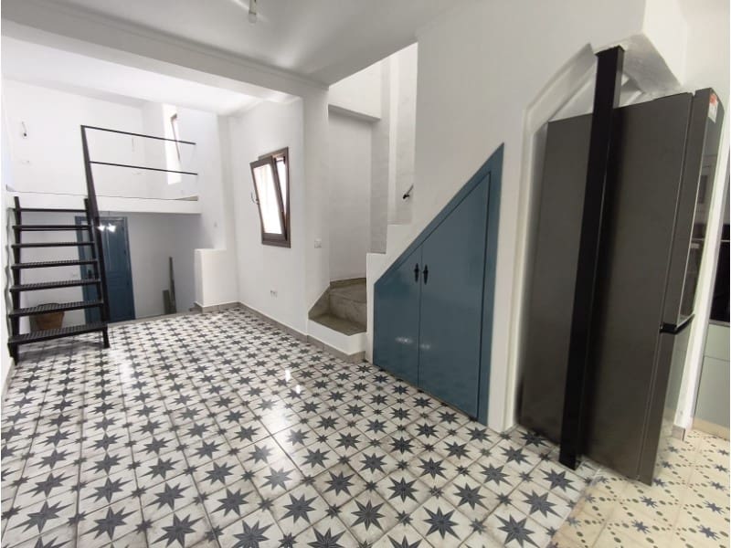 Casa de 2 habitaciones en Cómpeta en venta - 289.000 € (Ref: 10081055)