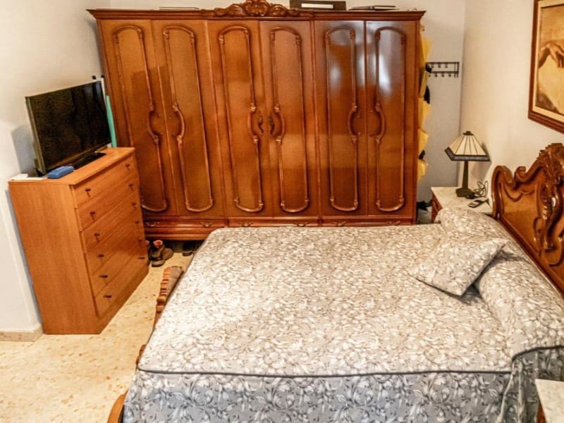 4 bedroom Townhouse for sale in Competa - € 164,000 (Ref: 7963347)