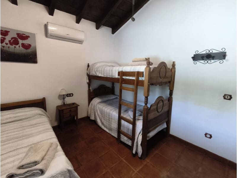 2 Zimmer Finca/Landgut zu vermieten in Competa mit Pool - 1.200 € (Ref: 7963353)