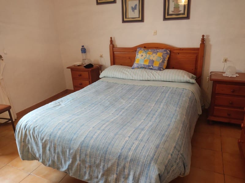 5 soveværelse Byhus til salg i Competa - € 148.500 (Ref: 7981862)