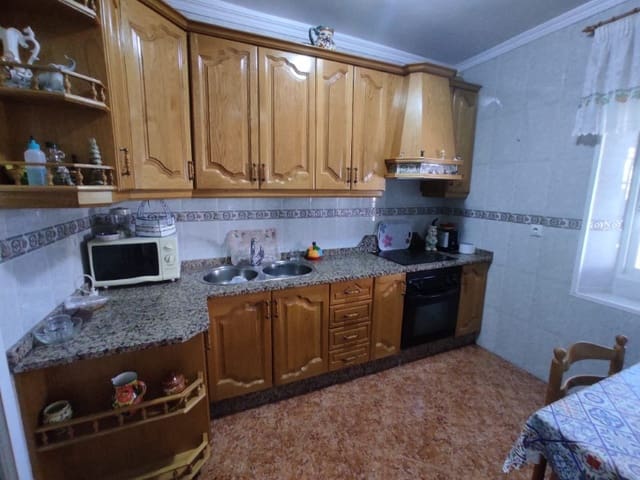 3 makuuhuone Omakotitalo myytävänä paikassa Cómpeta - 200 000 € (Ref: 8006748)