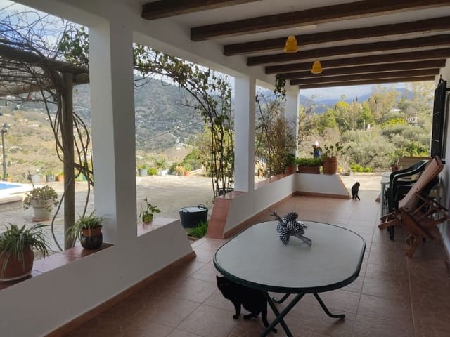 Finca/Casa Rural de 2 habitaciones en Cómpeta en venta con piscina - 216.300 € (Ref: 8038748)
