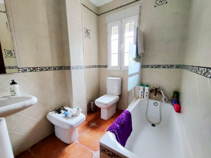 4 soverom Hus til salgs i Canillas de Albaida - € 429 000 (Ref: 8148651)