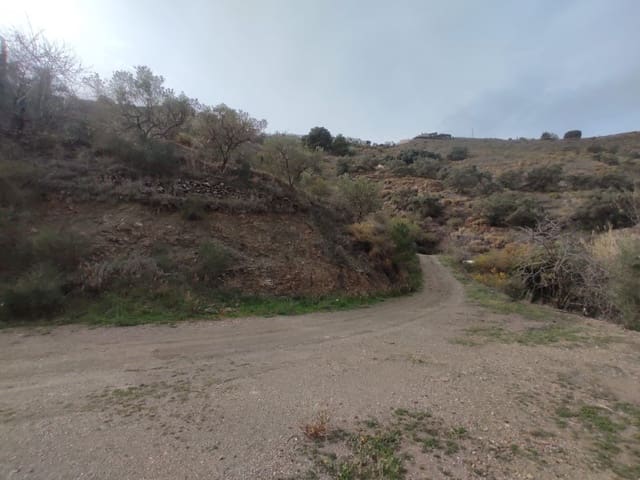 Grunde uden byggetilladelser til salg i Cómpeta - € 50.000 (Ref: 8155360)