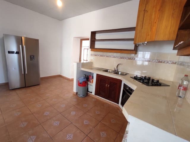 4 bedroom Finca/Country House for sale in Cómpeta - € 498,000 (Ref: 8169123)