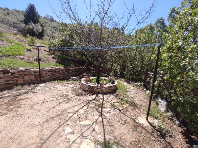 3 slaapkamer Finca/Landhuis te koop in Competa - € 259.000 (Ref: 8245033)