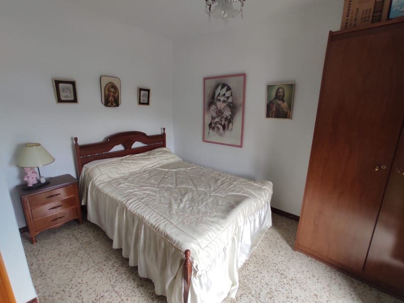 7 bedroom Townhouse for sale in Competa - € 320,000 (Ref: 8316043)
