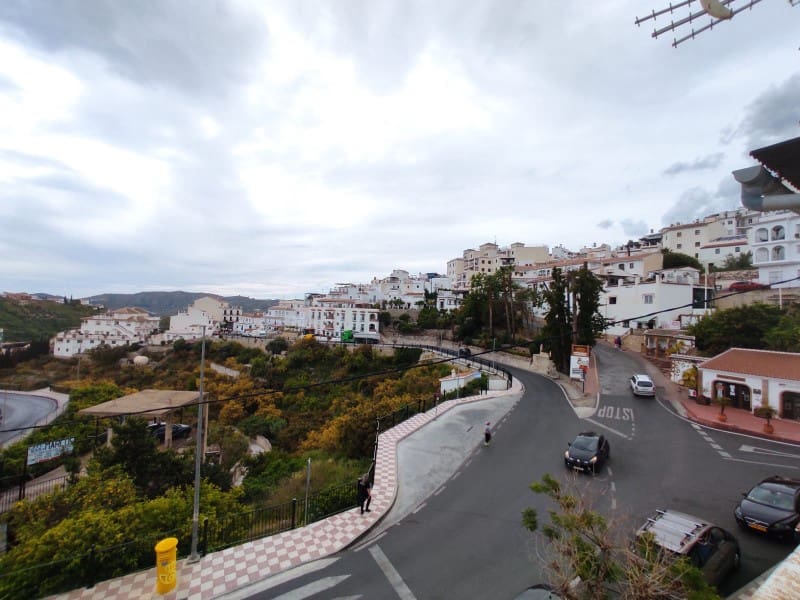 7 bedroom Townhouse for sale in Competa - € 320,000 (Ref: 8316043)