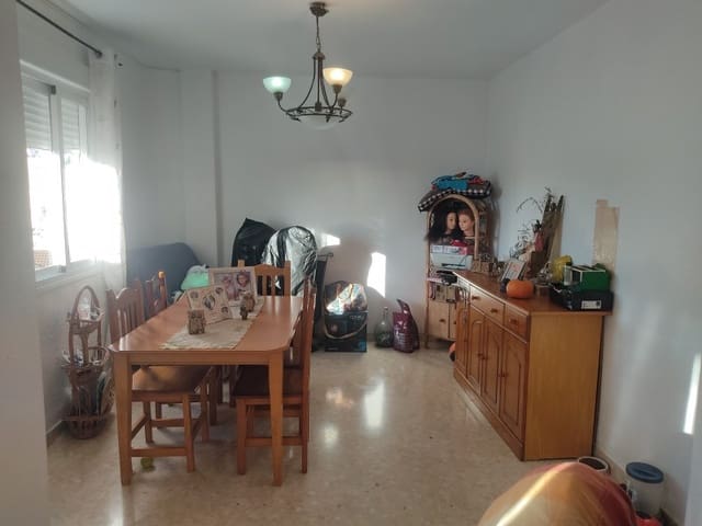 3 soveværelse Byhus til salg i Cómpeta - € 105.000 (Ref: 8374025)