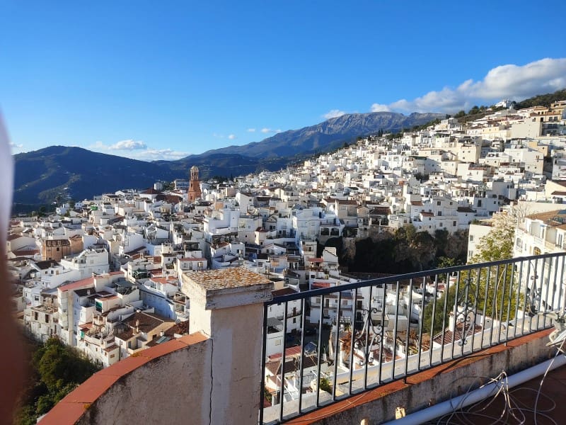 3 soveværelse Byhus til salg i Competa - € 105.000 (Ref: 8374025)