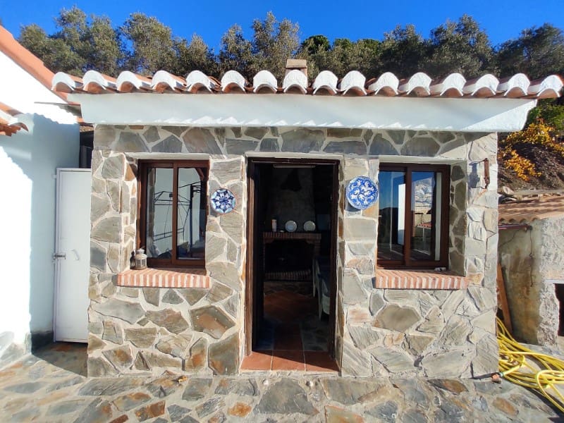 3 soveværelse Finca/Landehus til salg i Competa - € 400.000 (Ref: 8395350)