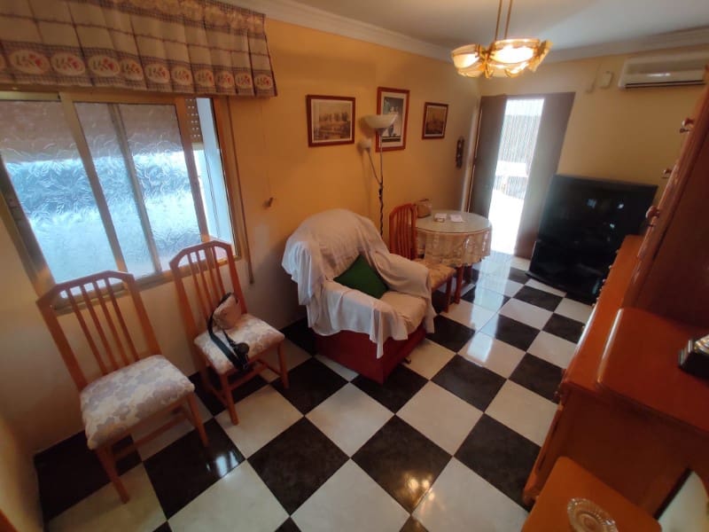 Casa de 3 habitaciones en Cómpeta en venta - 126.000 € (Ref: 8399025)