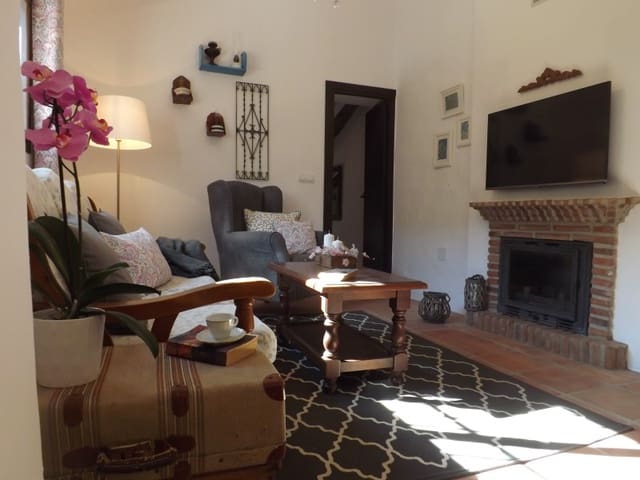 4 quarto Quinta/Casa Rural para arrendar em Cómpeta com piscina - 1 400 € (Ref: 8426562)