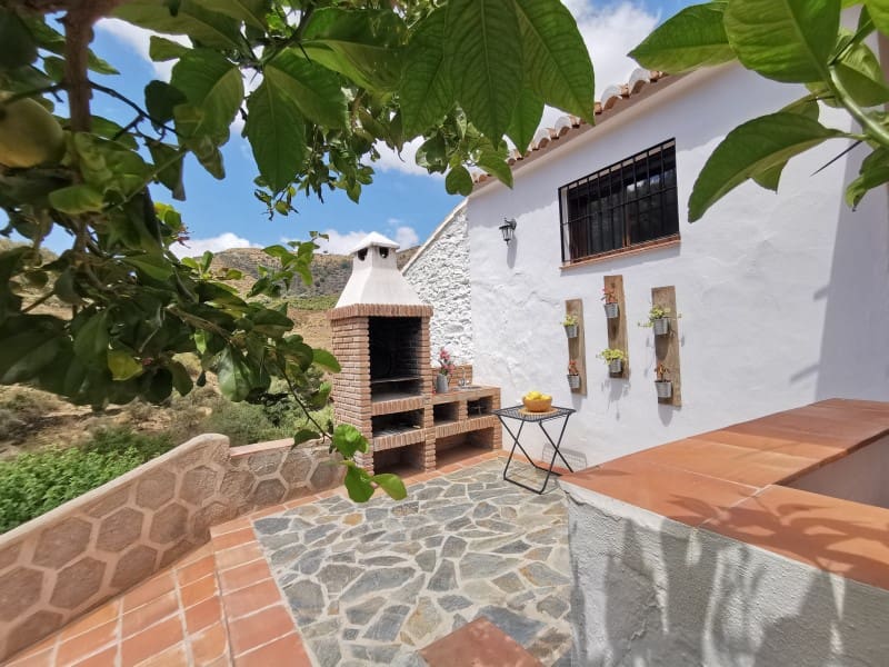 4 quarto Quinta/Casa Rural para arrendar em Competa com piscina - 1 400 € (Ref: 8426562)