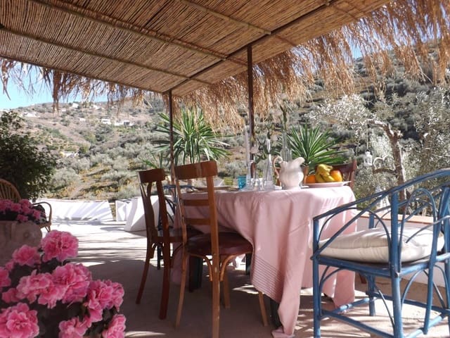 4 quarto Quinta/Casa Rural para arrendar em Cómpeta com piscina - 1 400 € (Ref: 8426562)