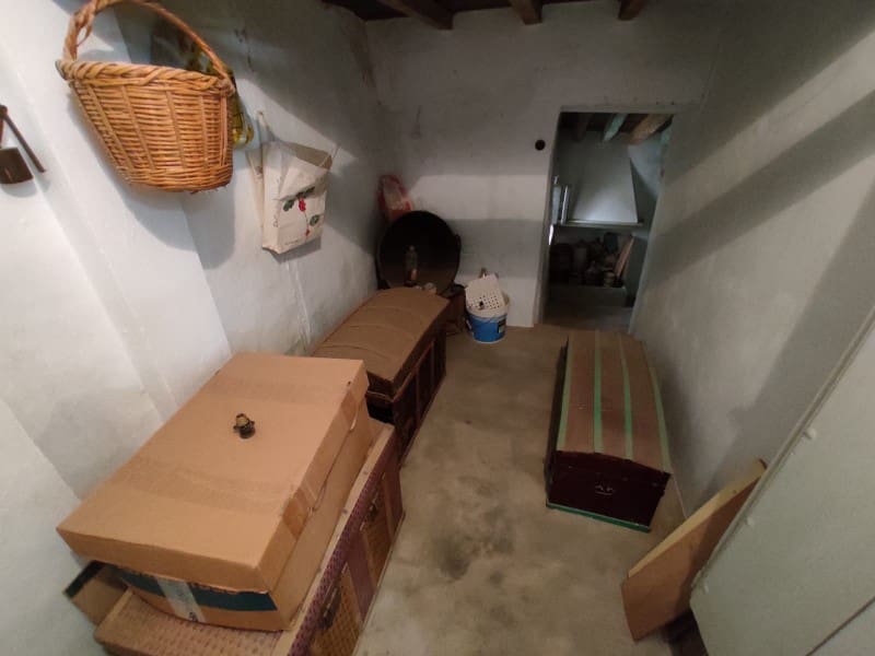 10 bedroom Townhouse for sale in Competa - € 212,000 (Ref: 8551334)