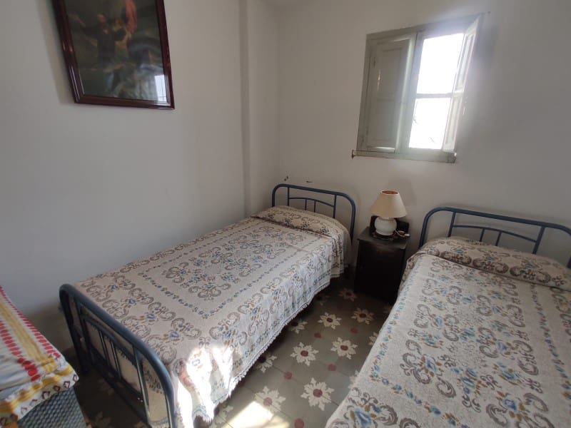 10 bedroom Townhouse for sale in Competa - € 212,000 (Ref: 8551334)