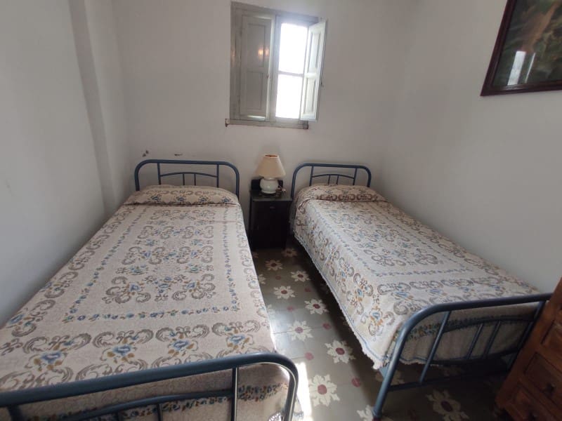 10 bedroom Townhouse for sale in Competa - € 212,000 (Ref: 8551334)