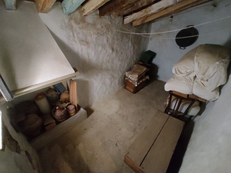 10 bedroom Townhouse for sale in Competa - € 212,000 (Ref: 8551334)