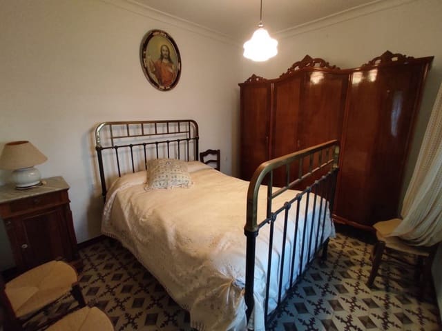 10 bedroom Townhouse for sale in Cómpeta - € 212,000 (Ref: 8551334)