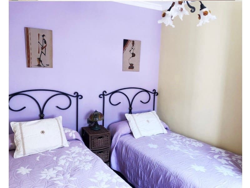 2 soverom Hus til salgs i Sayalonga - € 95 000 (Ref: 8570878)