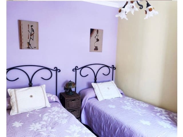 2 soverom Hus til salgs i Sayalonga - € 95 000 (Ref: 8570878)