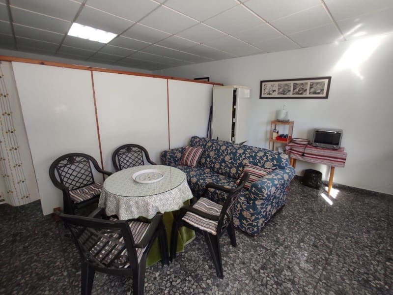 1 bedroom Townhouse for rent in Competa - € 500 (Ref: 8589278)