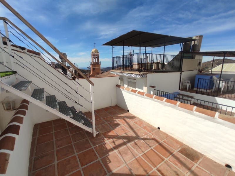 5 bedroom Townhouse for sale in Competa - € 180,000 (Ref: 8589279)