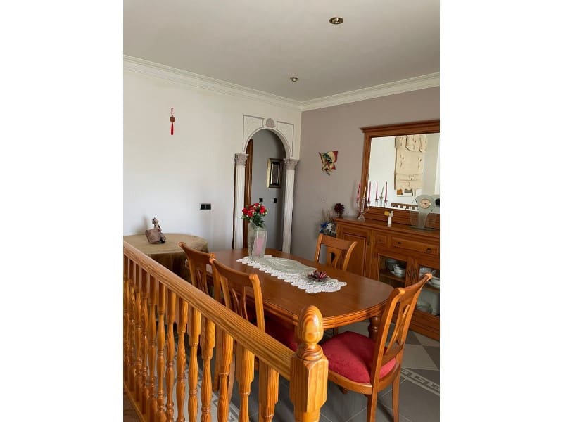 2 soveværelse Byhus til leje i Competa - € 700 (Ref: 8634970)