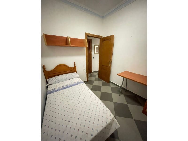 2 soveværelse Byhus til leje i Competa - € 700 (Ref: 8634970)