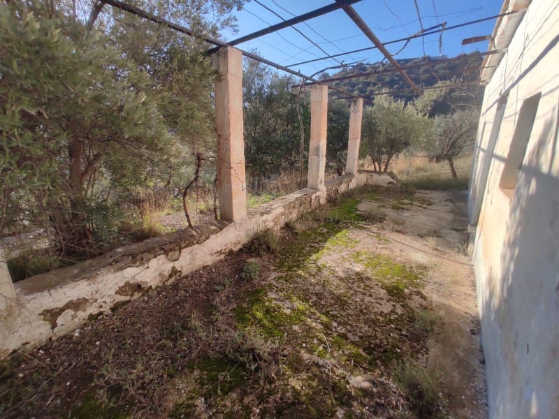 3 bedroom Finca/Country House for sale in Archez - € 84,000 (Ref: 8638923)