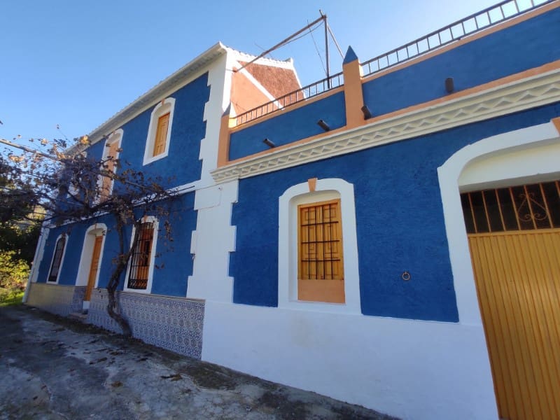 3 bedroom Finca/Country House for sale in Archez - € 790,000 (Ref: 8641004)