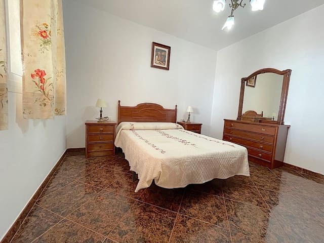 2 camera da letto Casa da affittare in Sayalonga - 1.050 € (Rif: 8729941)