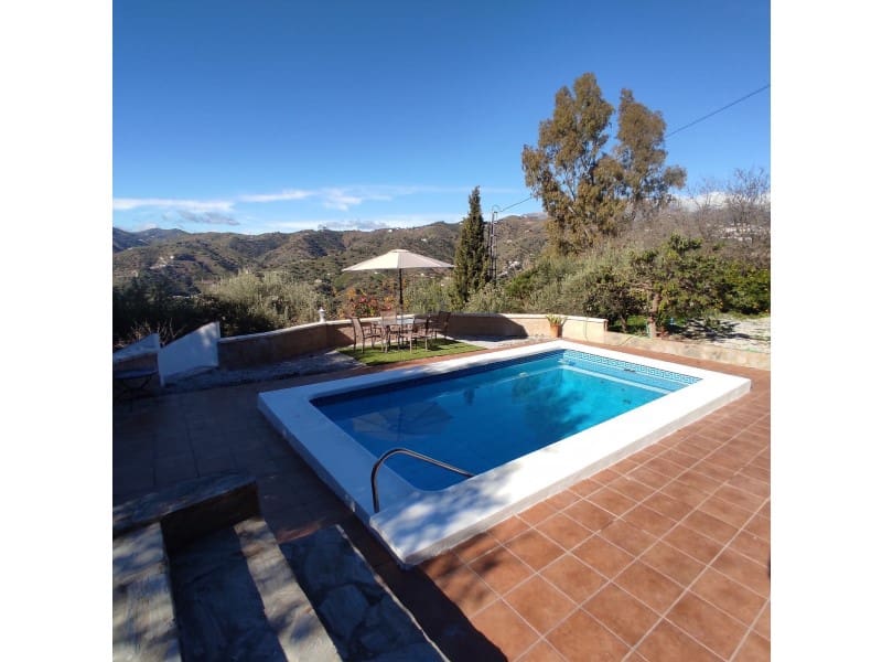 2 soveværelse Finca/Landehus til leje i Sayalonga - € 1.400 (Ref: 8737658)