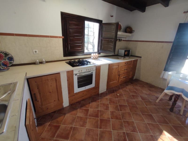 2 soveværelse Finca/Landehus til leje i Sayalonga - € 1.400 (Ref: 8737658)