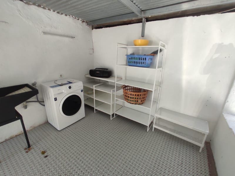 2 soveværelse Finca/Landehus til leje i Sayalonga - € 1.400 (Ref: 8737658)