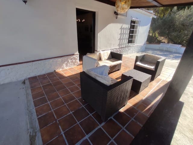 2 soveværelse Finca/Landehus til leje i Sayalonga - € 1.400 (Ref: 8737658)