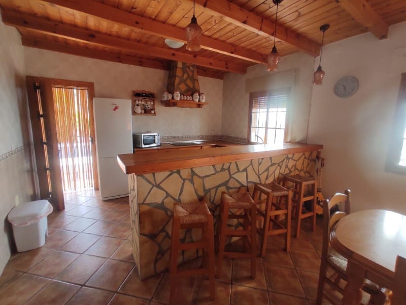4 slaapkamer Finca/Landhuis te huur in Sayalonga - € 1.600 (Ref: 8834684)