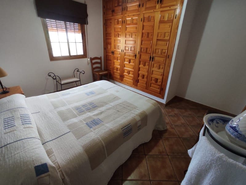 4 slaapkamer Finca/Landhuis te huur in Sayalonga - € 1.600 (Ref: 8834684)