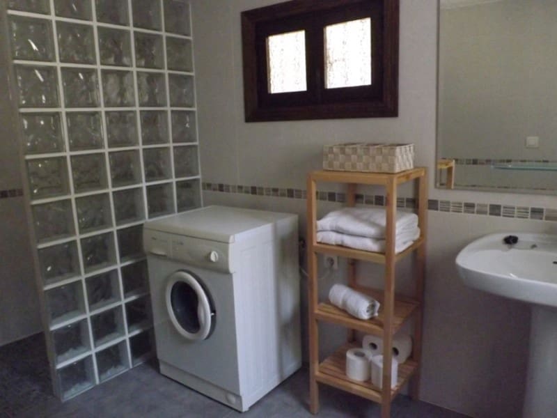 3 soveværelse Finca/Landehus til leje i Competa med swimmingpool - € 1.200 (Ref: 8900600)